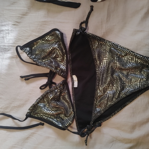 SOLD 7 Mixed small/medium bathing suit sets never worn - Picture 3 of 7